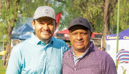  Gonzalo Alanís y Mario Moreno.