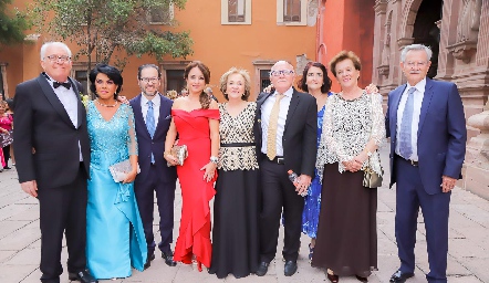  Familia Martínez.