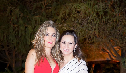  Lorena Ibarra y Rosa Mary Rosillo.