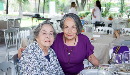  Margarita Galván y Priscila Carrasco.