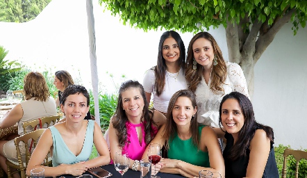  Mariana Haro, Fernanda Muñiz, Samira Romo, Henriette González, Ana Gaby Díaz Infante y Mariana Domínguez.