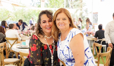  Lila González y Ana Zermeño.