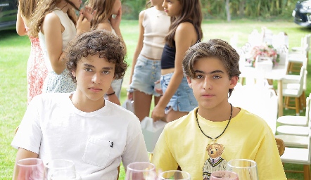  Santiago Torre y Diego Carreras.