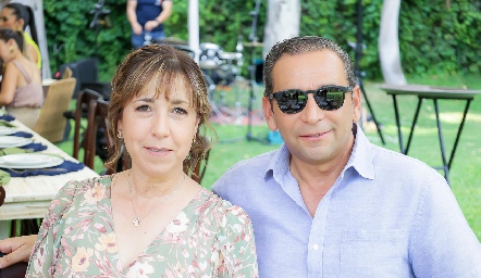  Claudia Márquez y Alejandro de Alba.