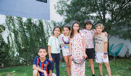  Amigos.