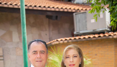  Enrique González y Beatriz Díaz Infante.