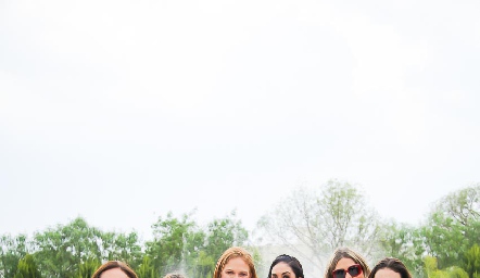  Adriana Ocaña, Gabriela Díaz de León, Fernanda Vilet, Carolina Abud, Daniela Vilet y Claudia Fernández.