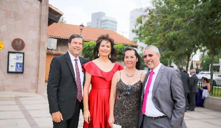  Ricardo Ortiz, Conchita Ramírez, Mercedes Castro y Mauricio Muriel.