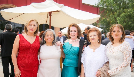 Betty Díaz, Maróa Aragón, Lourdes González, Lupita Aragón y Lupita Torres.