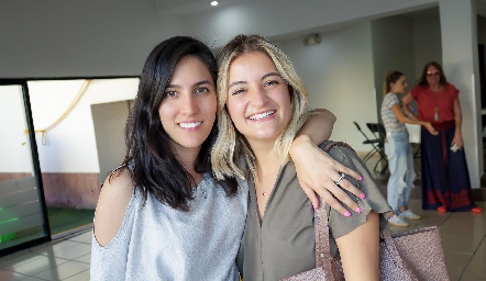  Claudia Díez de León y Pau Dibildox.