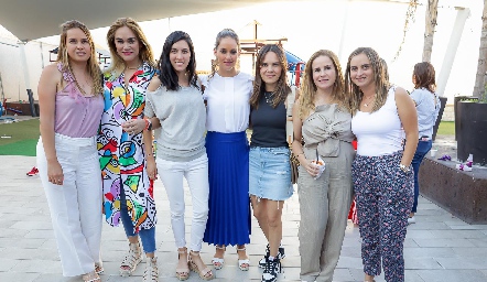  Estefanía Gutiérrez, Danae Enríquez, Claudia Díaz de León, María Torres, Ale Díaz de León, Michelle Baeza y Ana Isa Navarro.