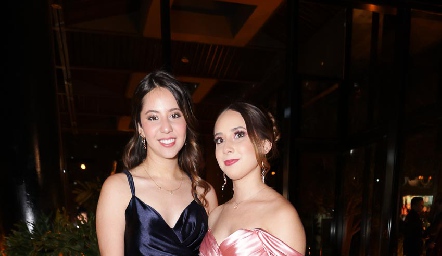  Silvia y Sara Olvera.