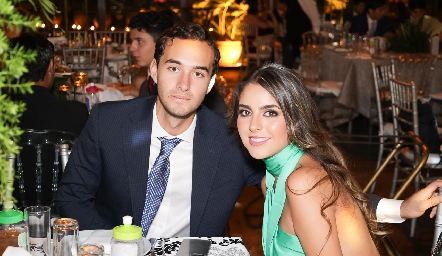  Mario Siller y Maju Chevaile.