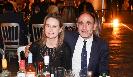  Gabriela Artolózaga y Juan Carlos Abaroa.