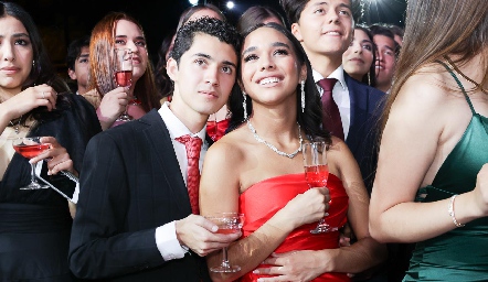  Graduados.