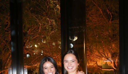  Fer Acebo y Montse Lugo.