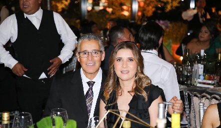  Gerardo Stevens y  Angeles Lasso de La Vega.
