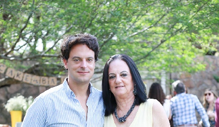  Miguel Ruiz y Melissa Gómez.