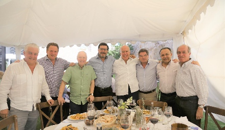  Luis Gómez, Samuel Clark, Jorge Meade, Pepe Lomelí, Manuel González, Luis Gerardo Ortuño, Fernando Díaz de León y Edison Fajardo.