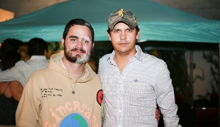  Bruno Dávila y Carlos Andrade.