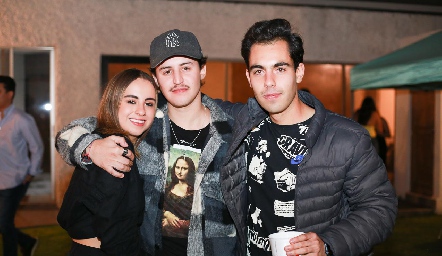  Camila Gallegos, Santiago Bravo y Juan Pablo Ascanio.