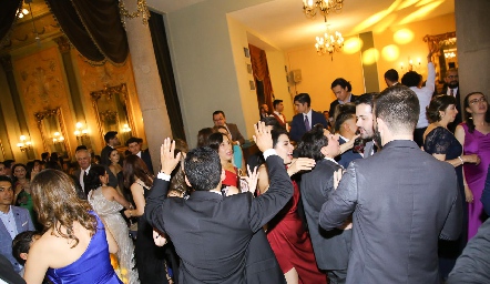  Baile.