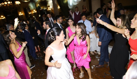  Baile.