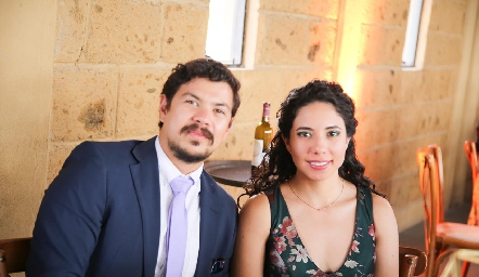  Elías Guajardo y Monica de Alba.