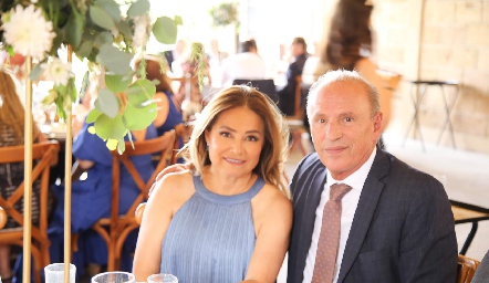  Patricia Ruiz y José Ramón Garza.