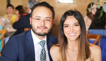  Emmanuel Mendez y Brenda Orozco.