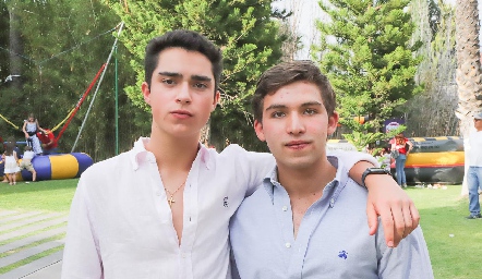  Juan José Leos y Daniel Carreras.