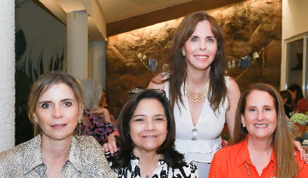  Paty García, Ana Rangel, Claudia Castro y Sofía Gómez.