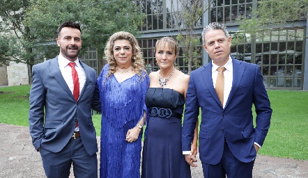 Alejandro Gouyonnet, Claudia Abud, Mónica Gouyonnet y Gerardo Villaseñor.