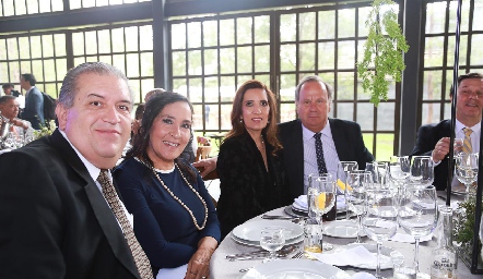  Alejandro Von Der Meden, Guadalupe Salinas, Karina y Fernando Foyo.