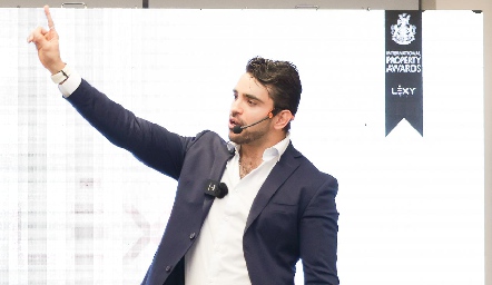  Presentación de LEXY Towers.