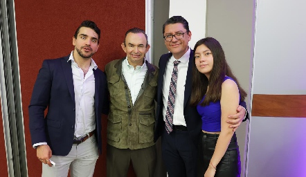  Alejandro Pérez, Alejandro Pérez, Heriberto y Alejandra Castro.
