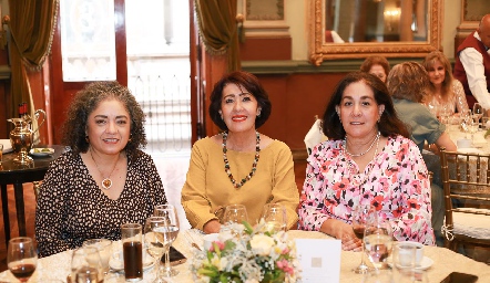  Fabiola Arriaga, Graciela Martínez y Tere Viramontes.