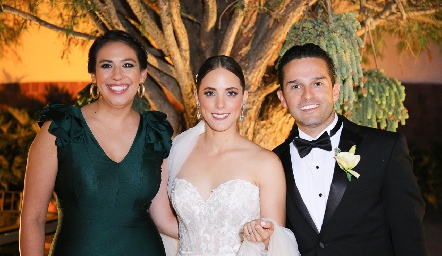  Cristina, Rebeca Acosta y Arturo González.