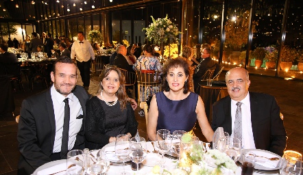  Jorge Suarez, Tere Córdova, Eliana Karam y George Musa.