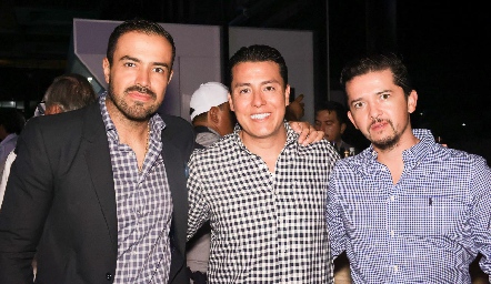  Roberto Los Santos, Omar Pamplona y Everardo Araniz.