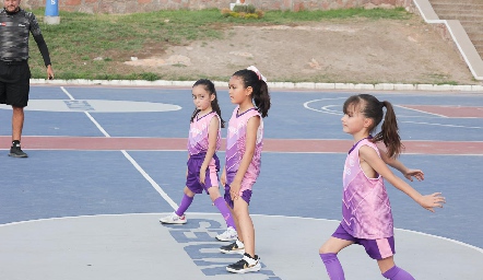  Partido de basquetbol, Andes y Salesiano.