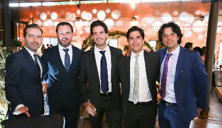  Joaquín Olmos, José Antonio Mahbub, Chema Gómez, Mauricio Motilla y Samuel Romo.