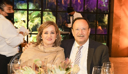  Norma López y Salvador Fernández.