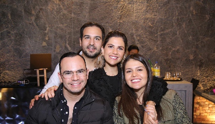  Miguel Duarte, Rubén Leal, Vale Siller y Andrea Ortiz.