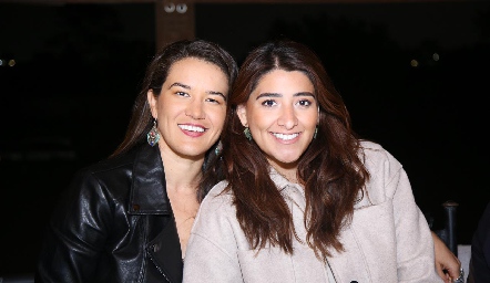  Regina González y Pilar Villanueva.