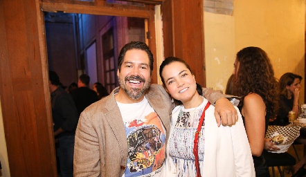  Miguel Martínez y Mariana Meade.