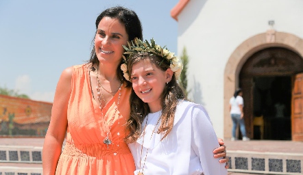  Yolanda Pérez y su hija Sofía Morales.