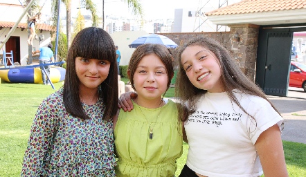  Anaisa, Ana Sofi y Valentina.