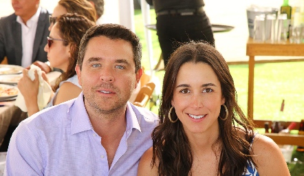  Daniel Benavente y Lorena Gil.