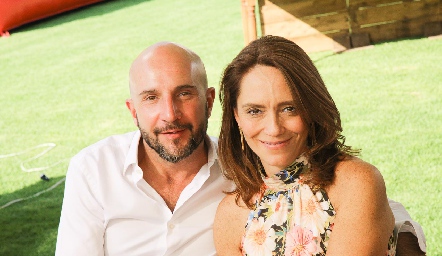  Juan Pablo Nava y Hortensia López.